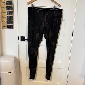 Chlorophyte Black and Brown Patterned Leggings